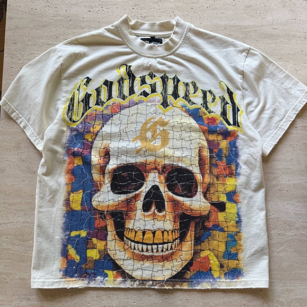 Godspeed short sleeve graphic shirt with skull and puzzle S